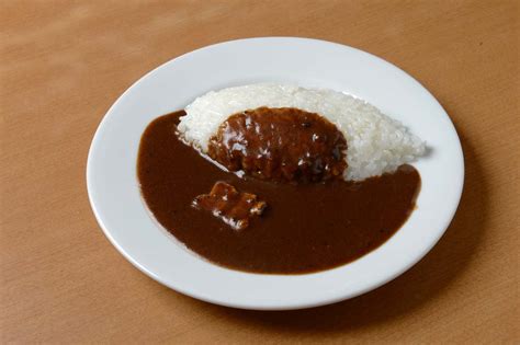 蒲田 カツカレー - その味わいと文化の深層を探る