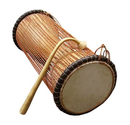  Queen Tsana and Her Talking Drum!  A Tale That Echoes Through Time with Rhythmic Wisdom